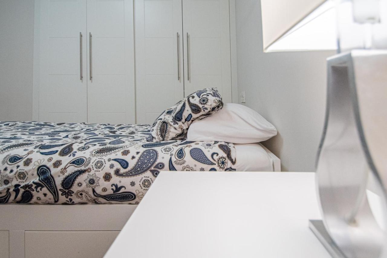 Apartamento La Luna Nueva En Кадис Екстериор снимка